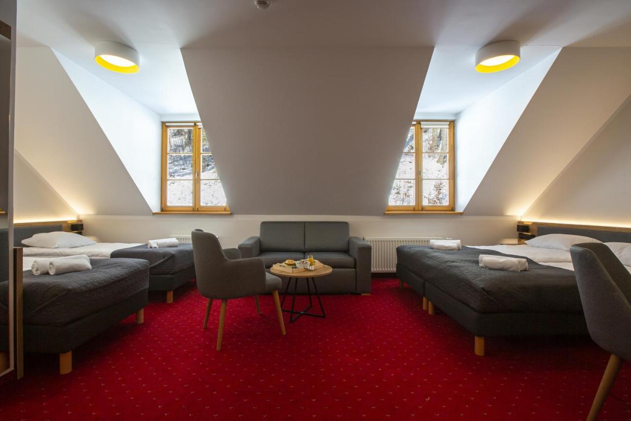 Pensjonat Puchaczowka Sienna  Extérieur photo